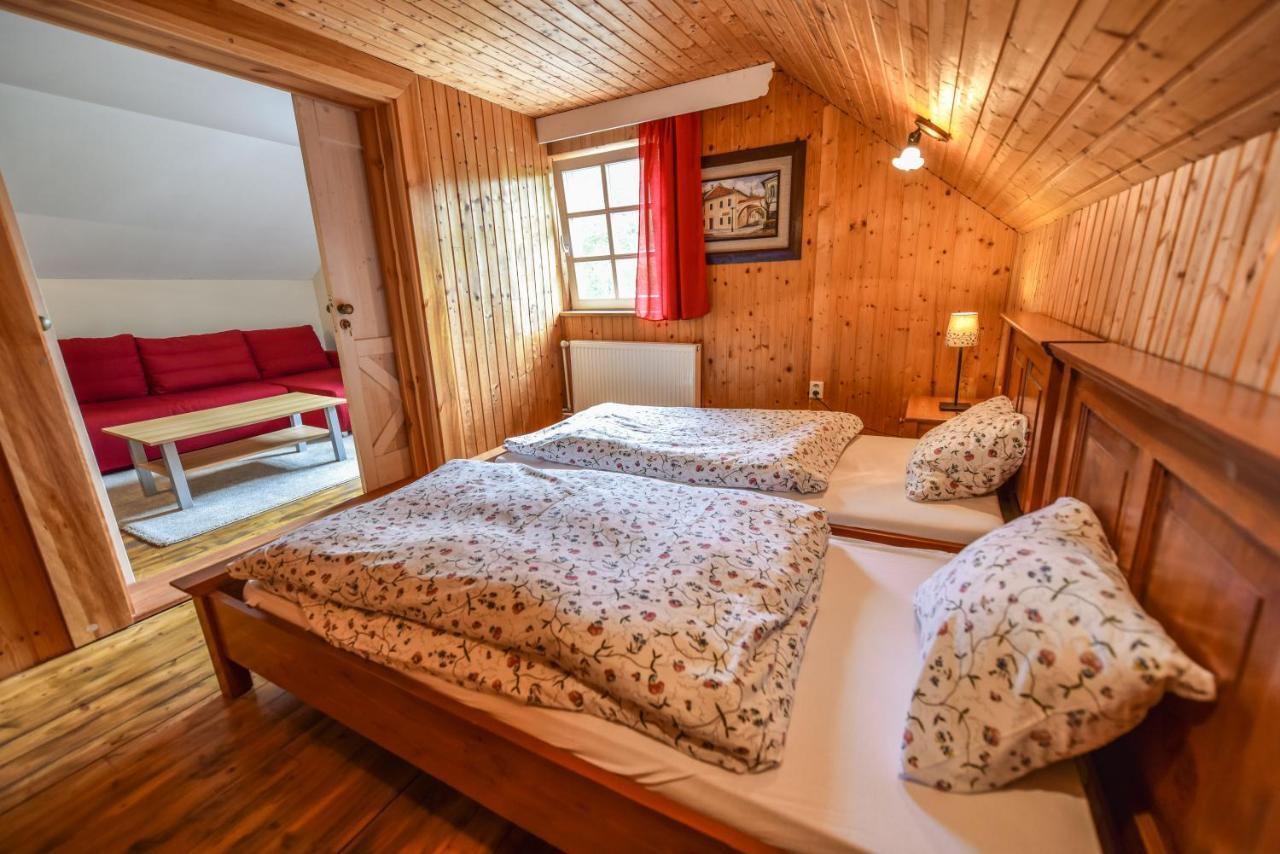 Hôtel Vila Maria à Tatranská Kotlina Extérieur photo